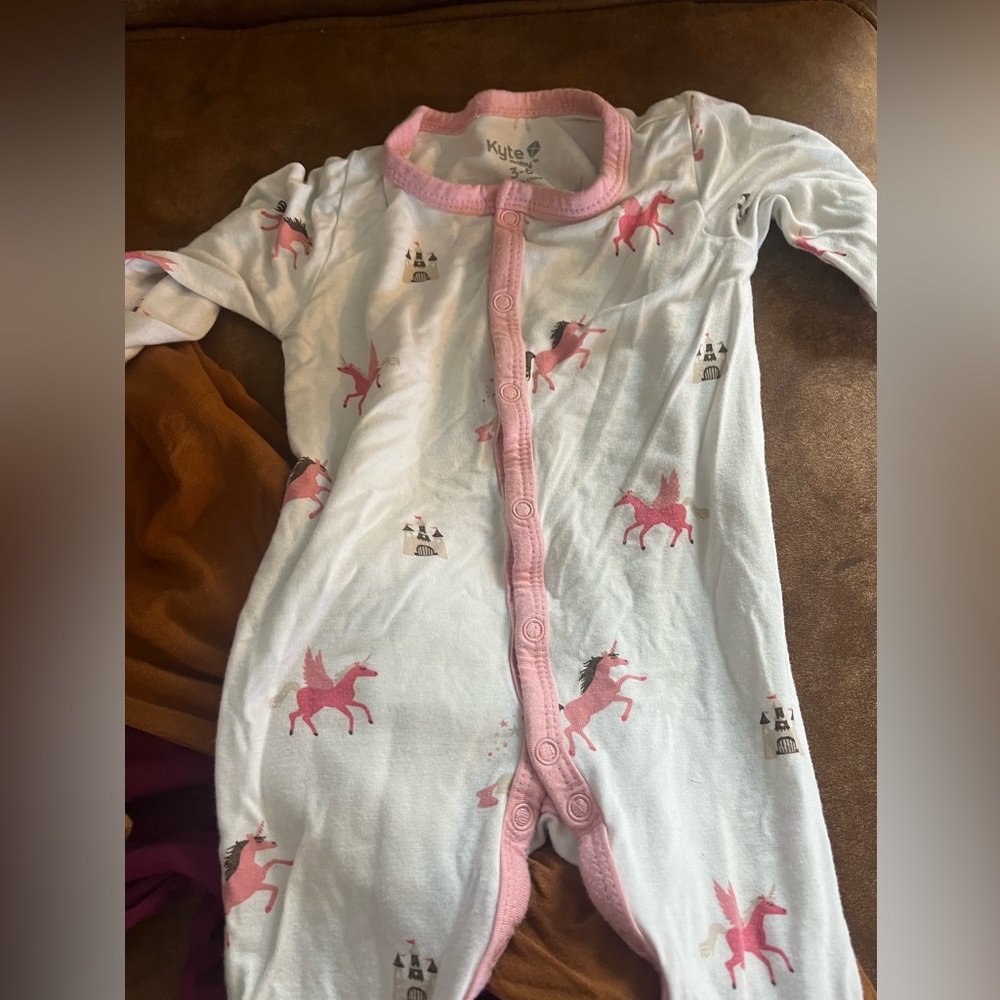 KYTE BABY ONESIES